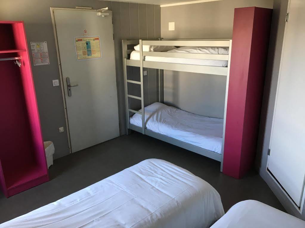 Fasthotel Clermont-Ferrand Жерза Екстер'єр фото